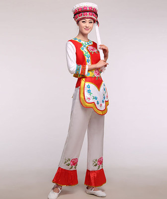 賞心悅目的白族服裝